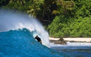 Surfing Legend Tom Curren to Compete at El Salvador ISA World Masters Surfing Championship